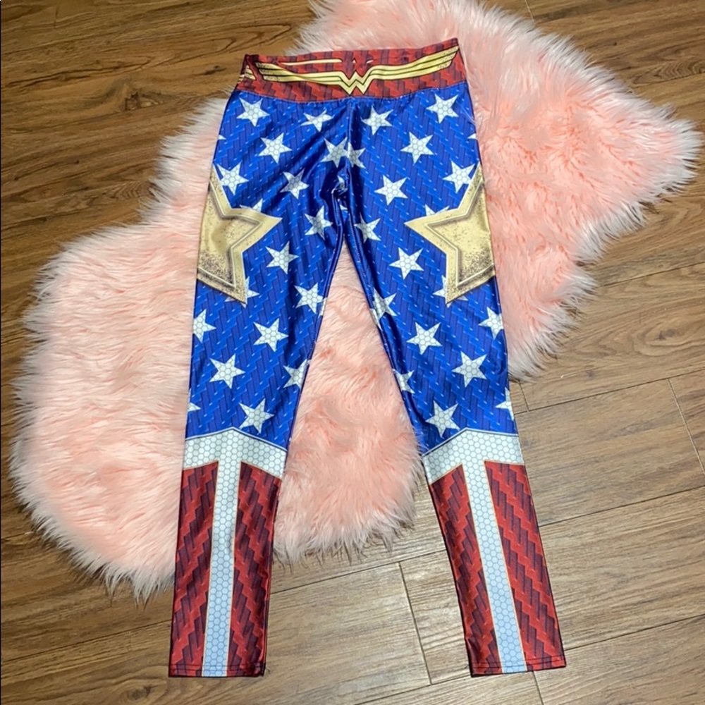 💕2 for 20💕 Wonder Woman Leggings